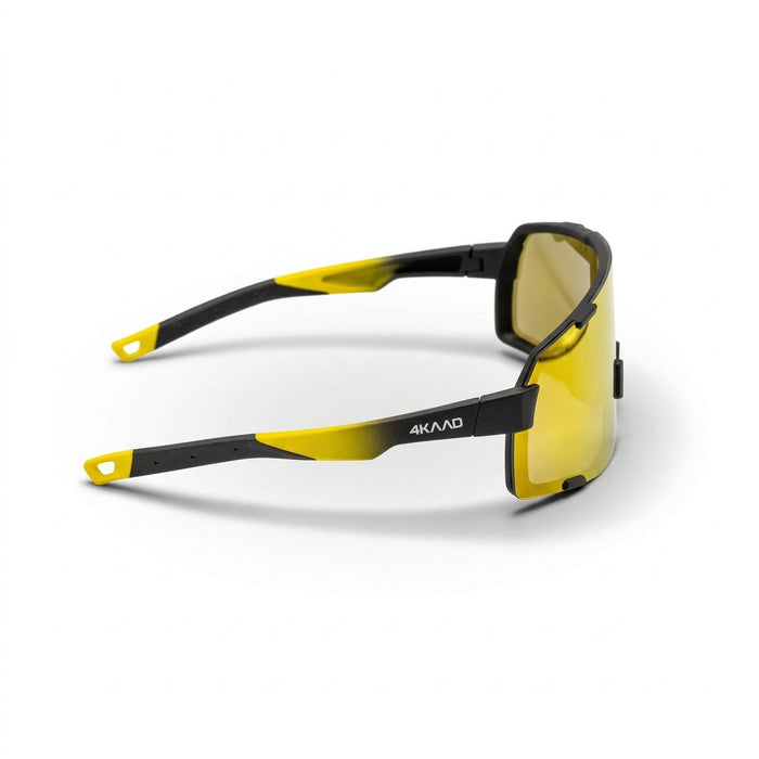 Gafas 4KAAD AXENTO SPORT negro-oro fotocromáticas frente a la gama BEAT RACE