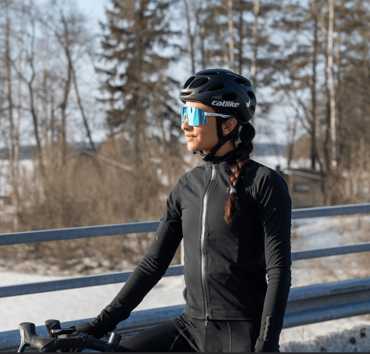 BEAT RACE sports glasses blue photochromic lenses